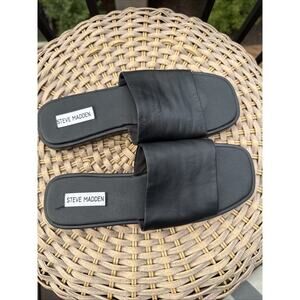 Steve Madden Sienna Sandal Slide Black Leather slip on shoes US 9 Women’s